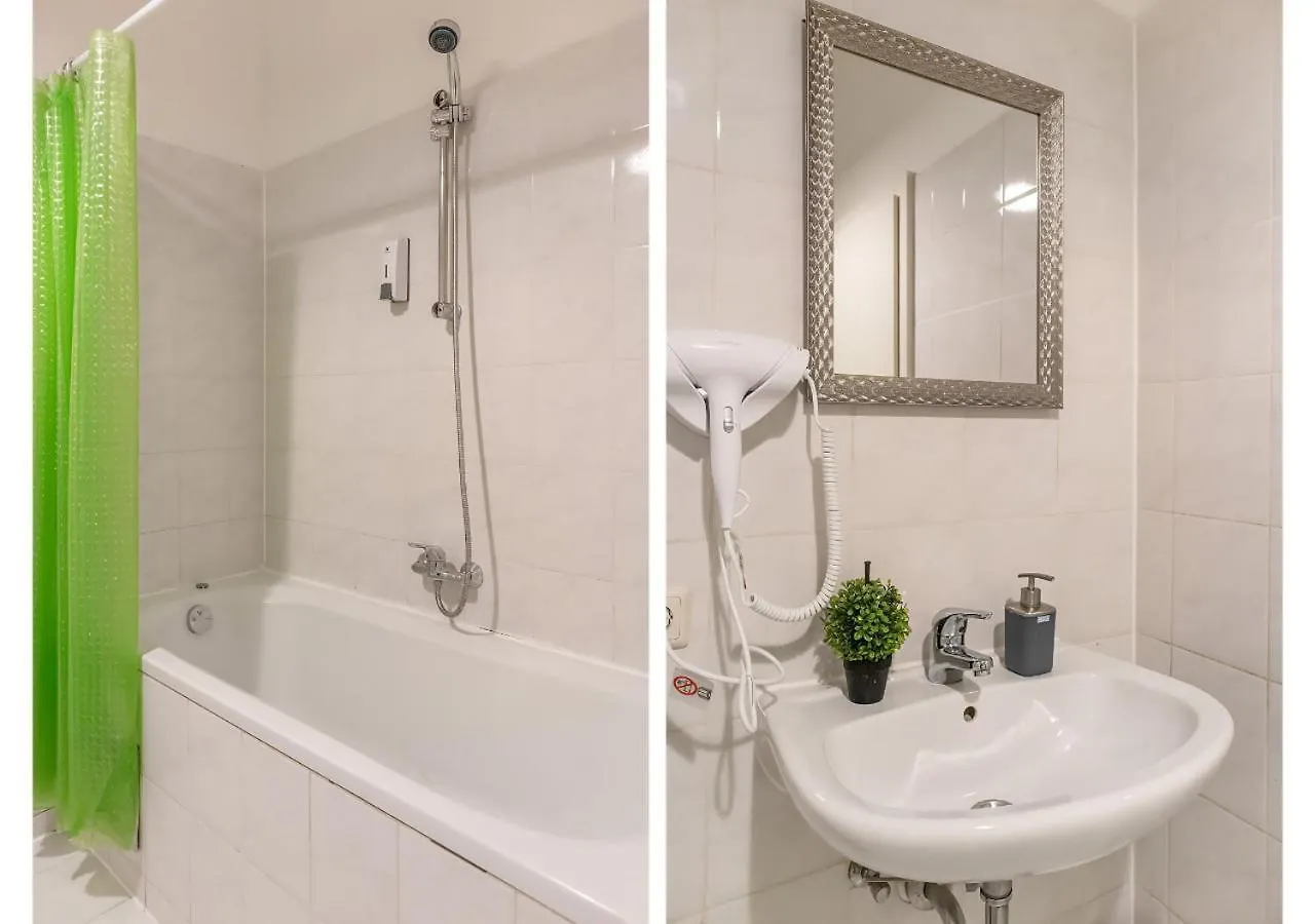 Apartment Viennese 3Br Apt. Near Wiener Stadthalle & Central
