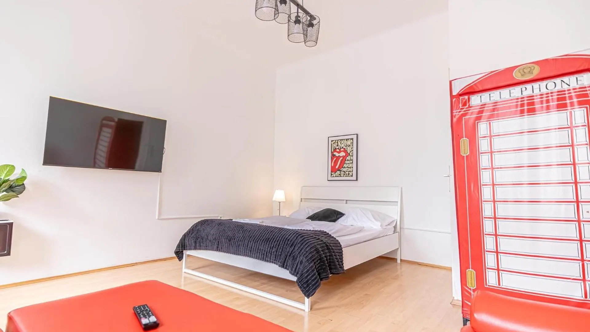 Viennese 3Br Apt. Near Wiener Stadthalle & Central Austria